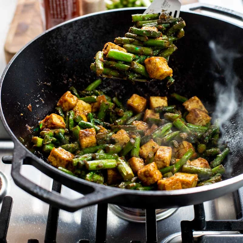 14 Inch Seasoned Cast Iron Wok - Image 3
