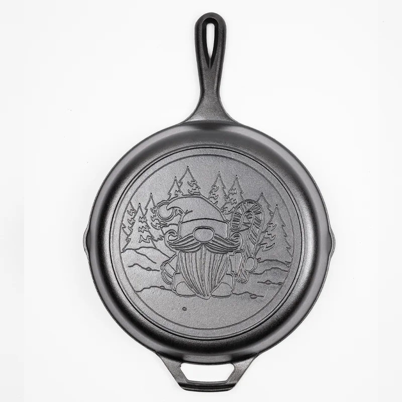 Lodge 10.25 Inch Seasoned Cast Iron Holiday Gnome Skillet - Image 6