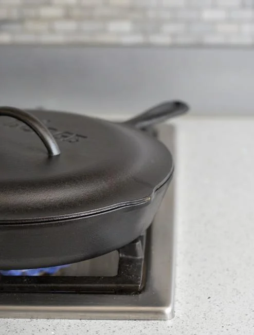 Cast Iron Lid - Image 4