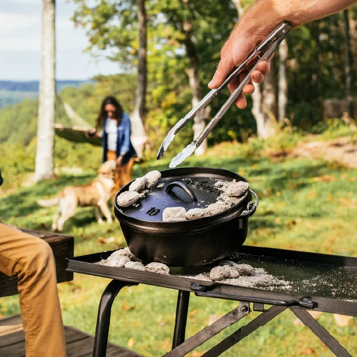 Dutch Oven with Bail Handle - Image 2